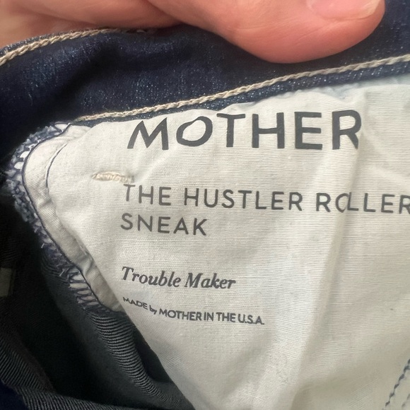 MOTHER Flare & Wide the hustler roller sneak Leg Dark Blue Jeans - Picture 16 of 16